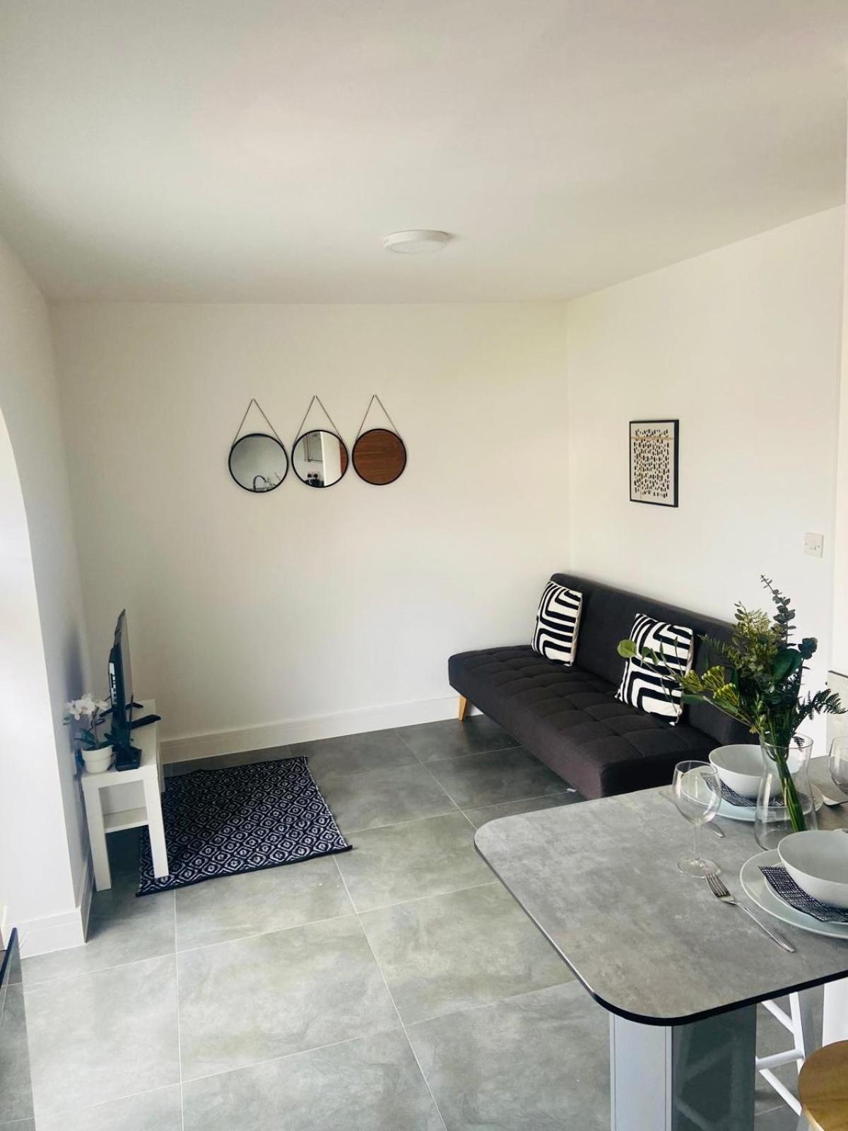 Modern Flat With Free Parking Close To Birmingham Centre Buitenkant foto