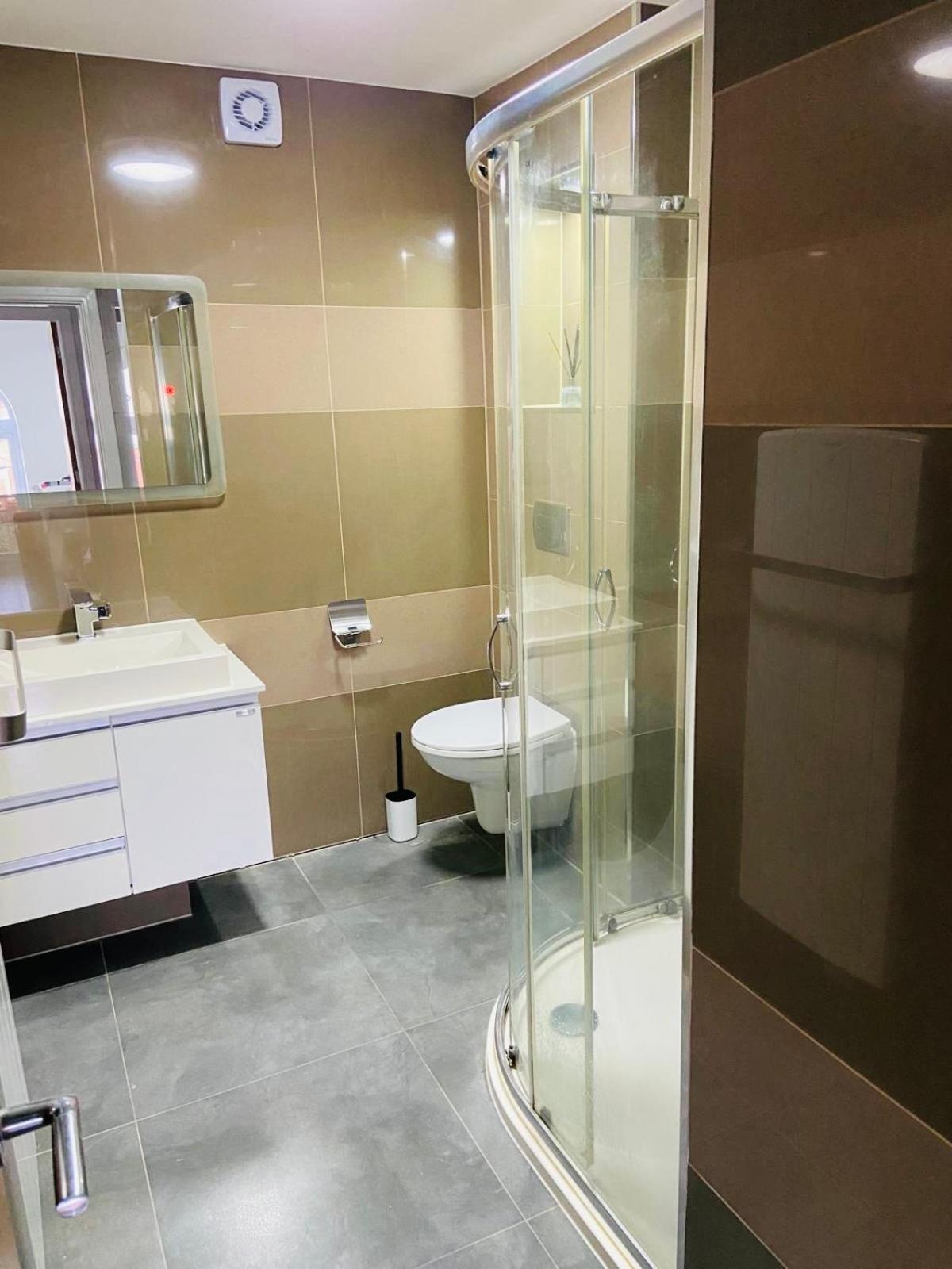 Modern Flat With Free Parking Close To Birmingham Centre Buitenkant foto